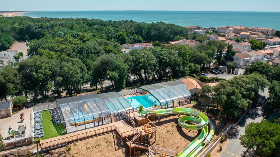 Emplacements camping 6 personnes Camping Le Petit Rocher